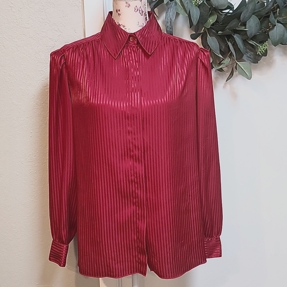 VTG | St John Tonal Striped Blouse In Cranberry - Picture 2 of 11